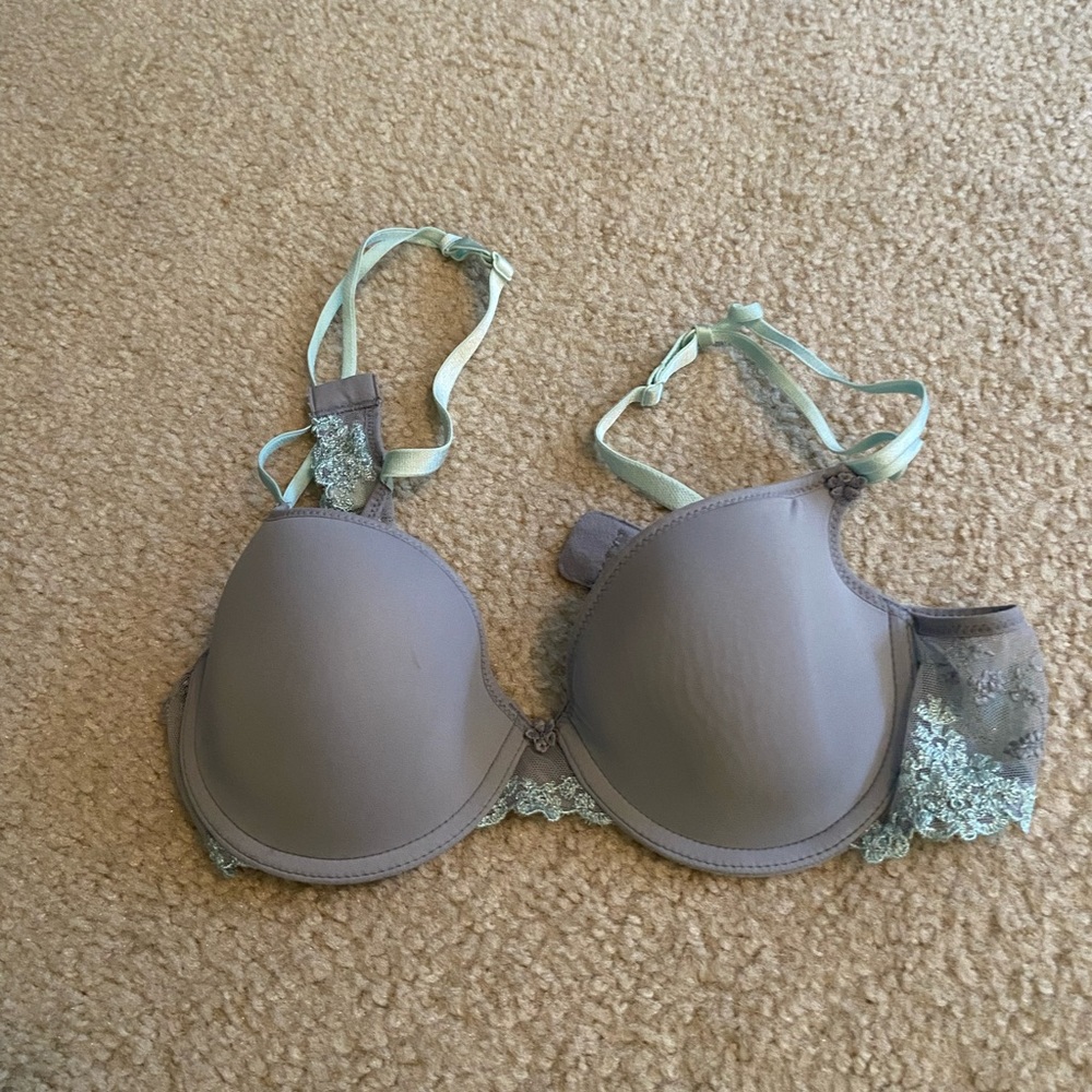 Passionata gray with blue lace bra